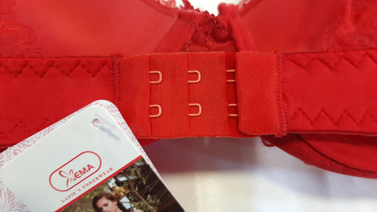 تصویر ست لباس زیر زنانه کاپ اسفنجی ، رنگ قرمز ، برندEma ،کد 3038 - فروشگاه ماهپوشاندرویر