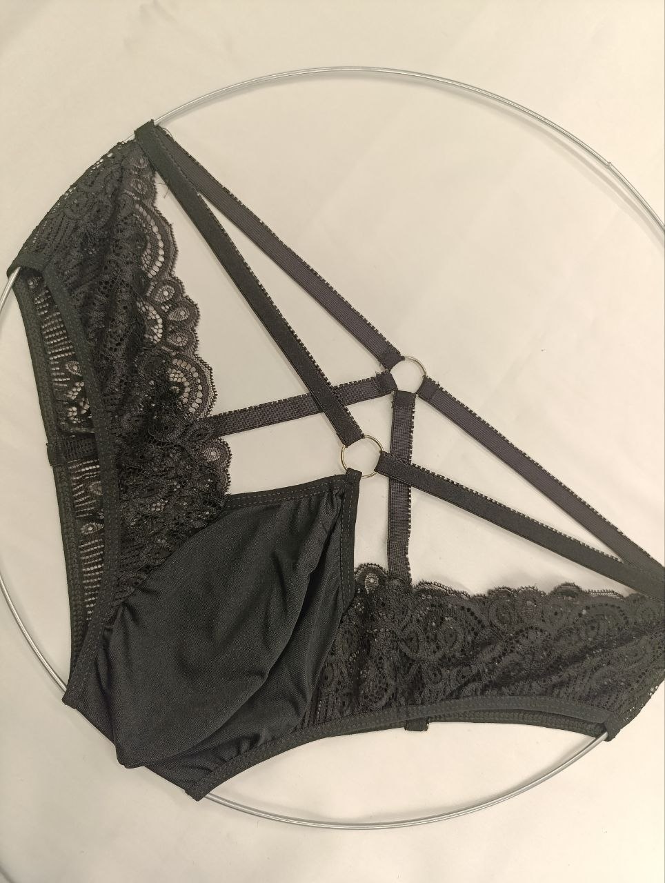 شورت فانتزی مردانه  گیپور  حلقه دار   رنگ مشکی ، کد  211، برند mng